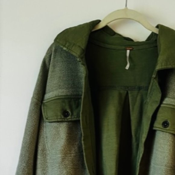 EUC Free People Ruby Oversized Fleece Shirt Jacket Shacket Jaded Cozy Size XS - Picture 8 of 8